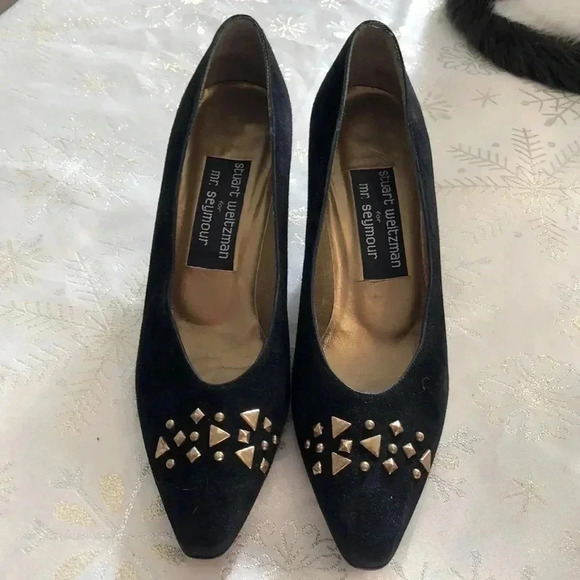 Vintage 80s Stuart Weitzman for Mr. Seymour black suede pumps - Picture 1 of 7